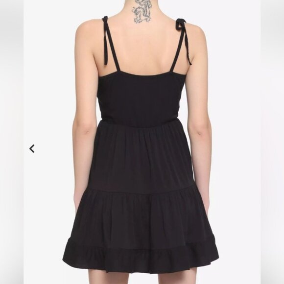 Hot Topic Heart Button Tie-Strap Tiered Dress - Picture 2 of 7